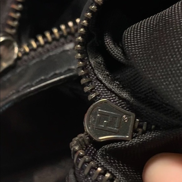 FENDI BAG - Picture 7 of 8